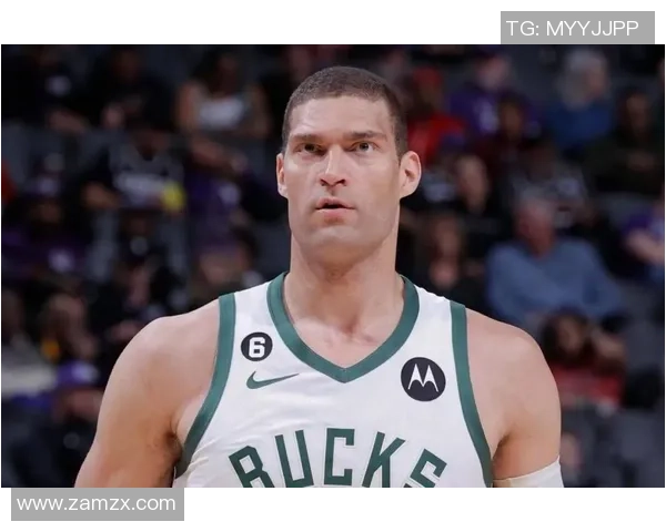 布鲁克洛佩斯：从篮球新星到NBA顶级中锋的辉煌之路